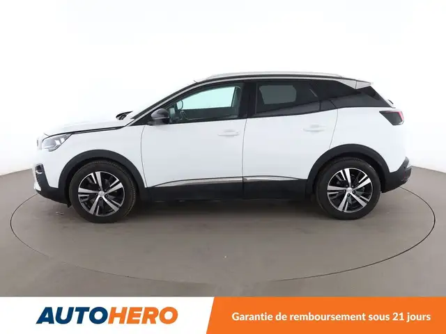 Peugeot 3008 view 3