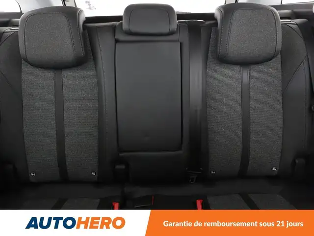 Peugeot 3008 view 15