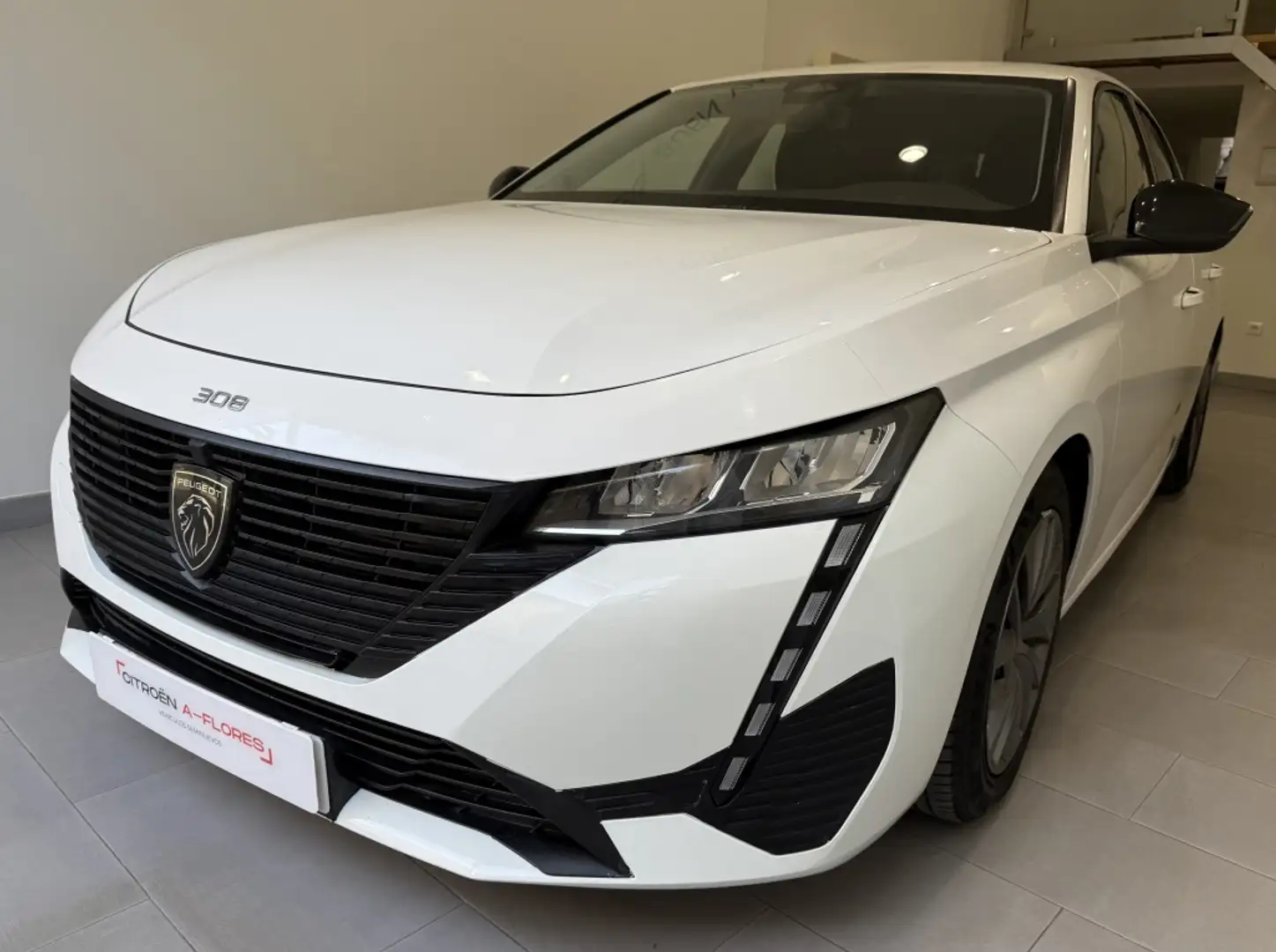 Peugeot 308 1.2 PureTech S&S Allure 130 Blanco - 1