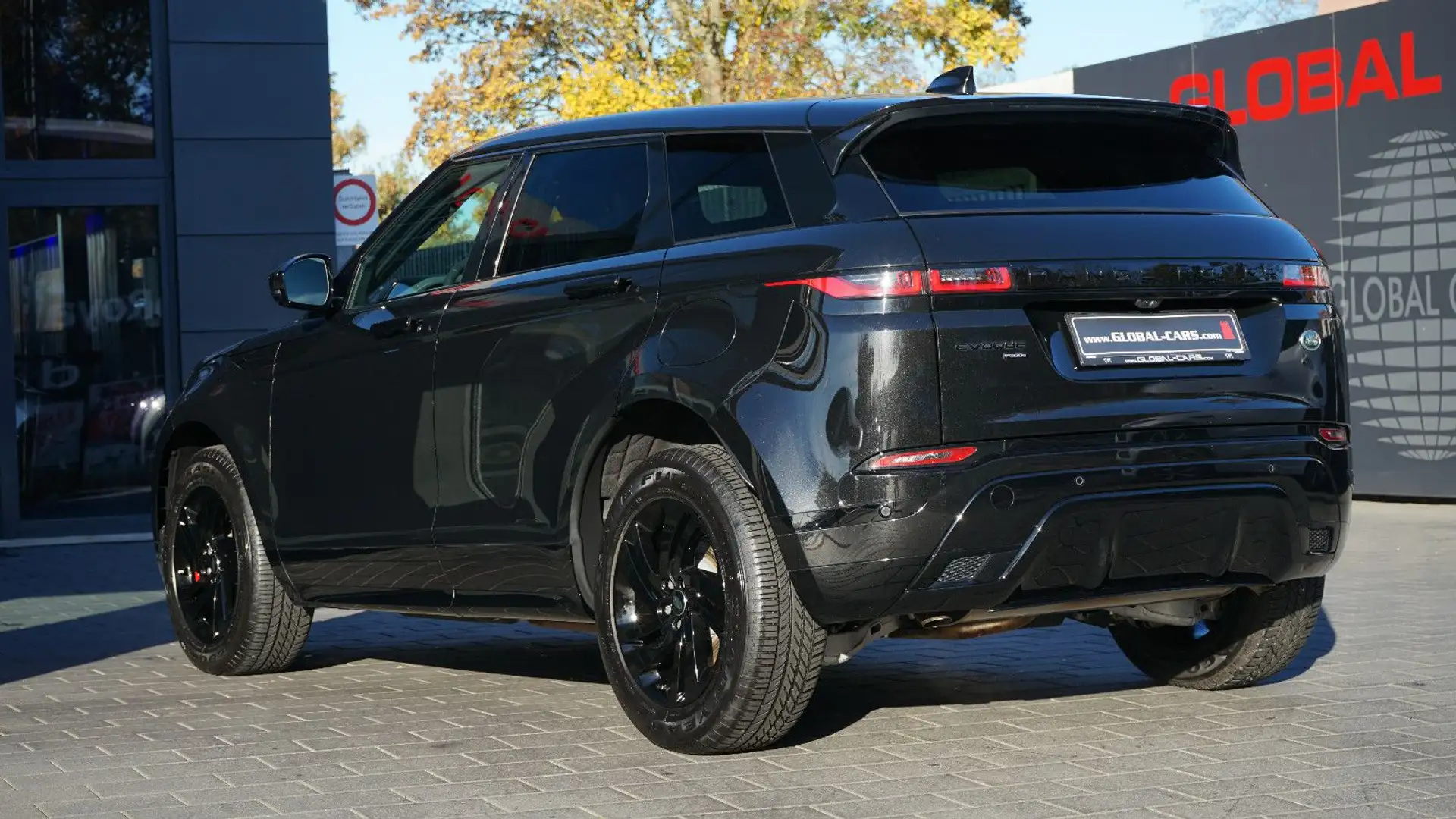 Land Rover Range Rover Evoque EVOQUE P300e PLUG-IN R-DYNAMIC S*BLACK PACK* Schwarz - 2