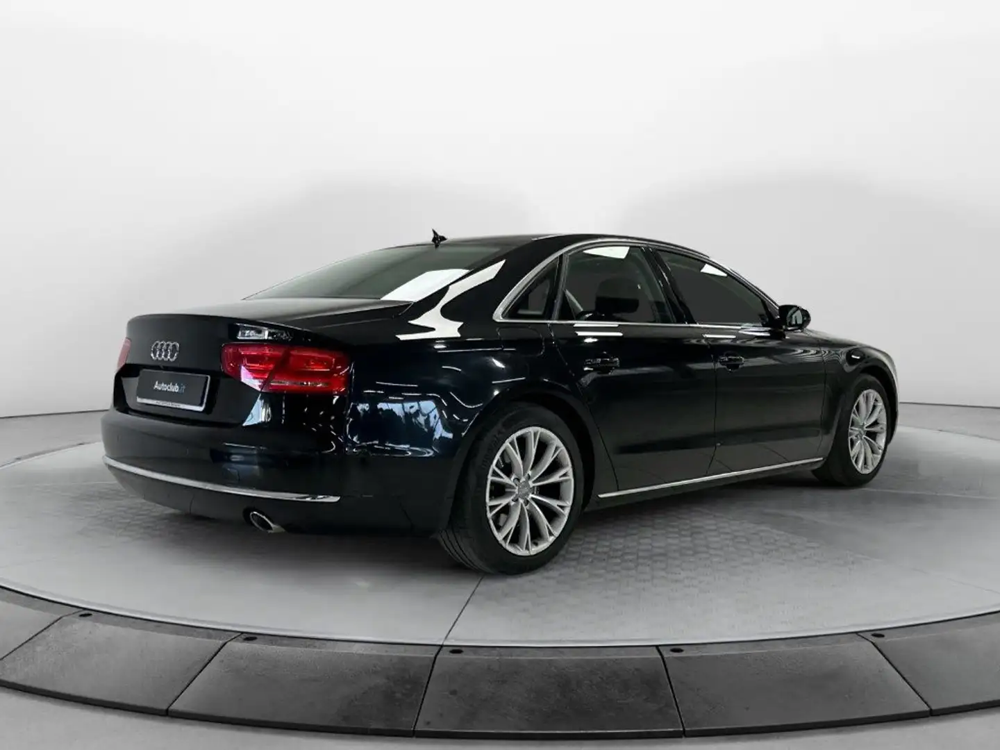 Audi A8 3.0 V6 tdi Quattro 250cv Nero - 2