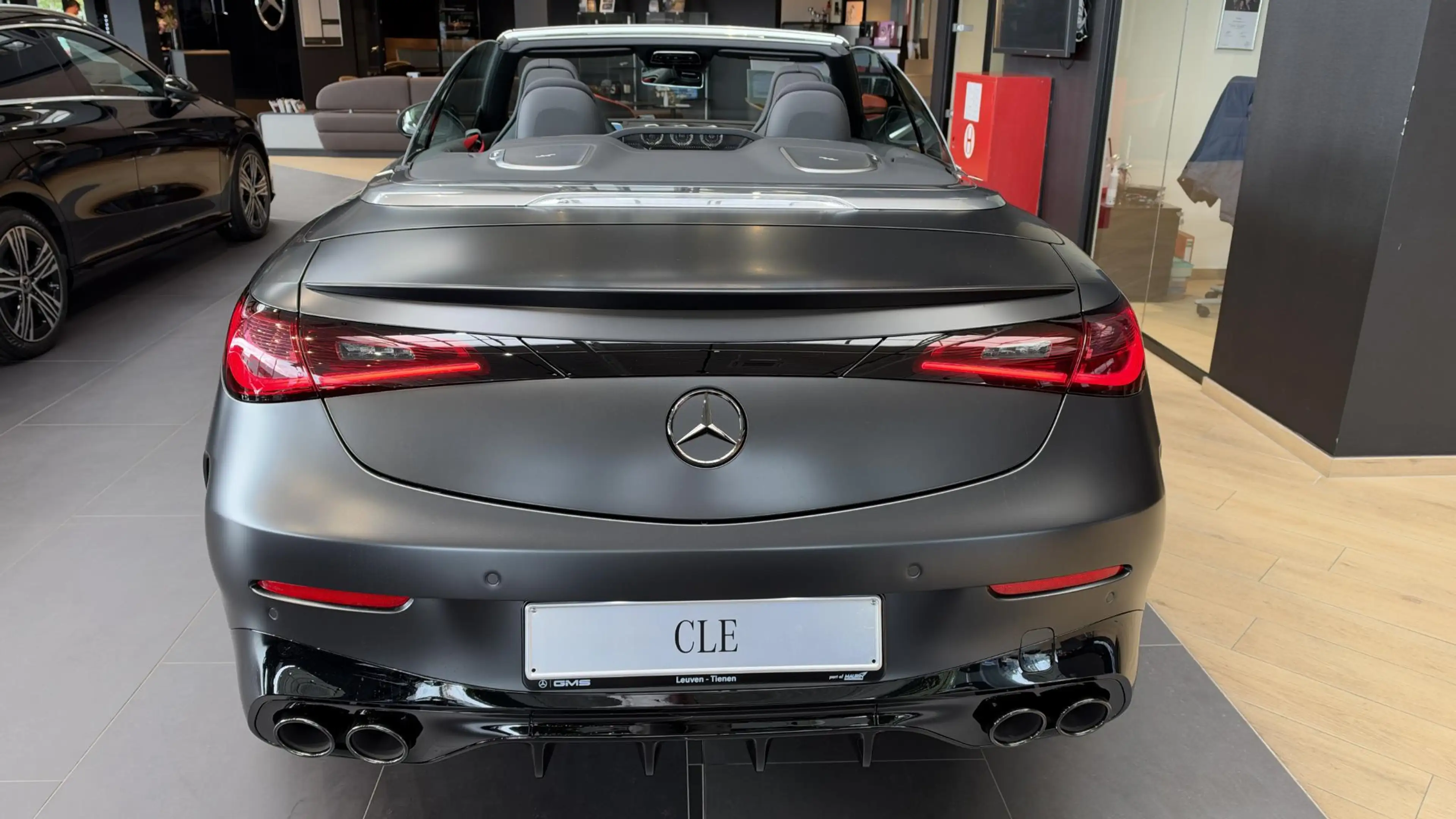 Mercedes-Benz CLE 53 AMG 4MATIC+ Cabriolet — photo 4