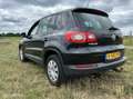 Volkswagen Tiguan 1.4 TSI Sport&Style AIRCO NAVI LEES TEKST Zwart - thumbnail 4