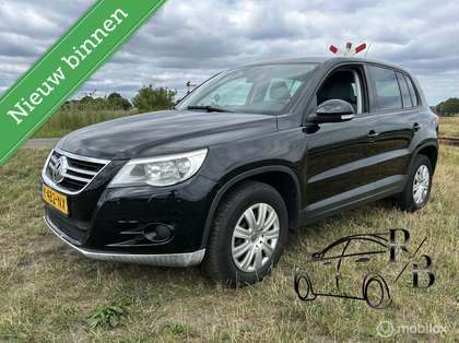 Volkswagen Tiguan 1.4 TSI Sport&Style AIRCO NAVI LEES TEKST