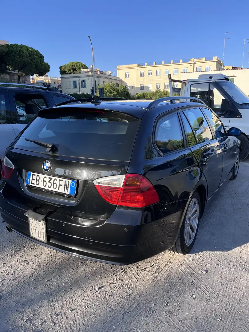 BMW 318 318d Touring Futura - 2