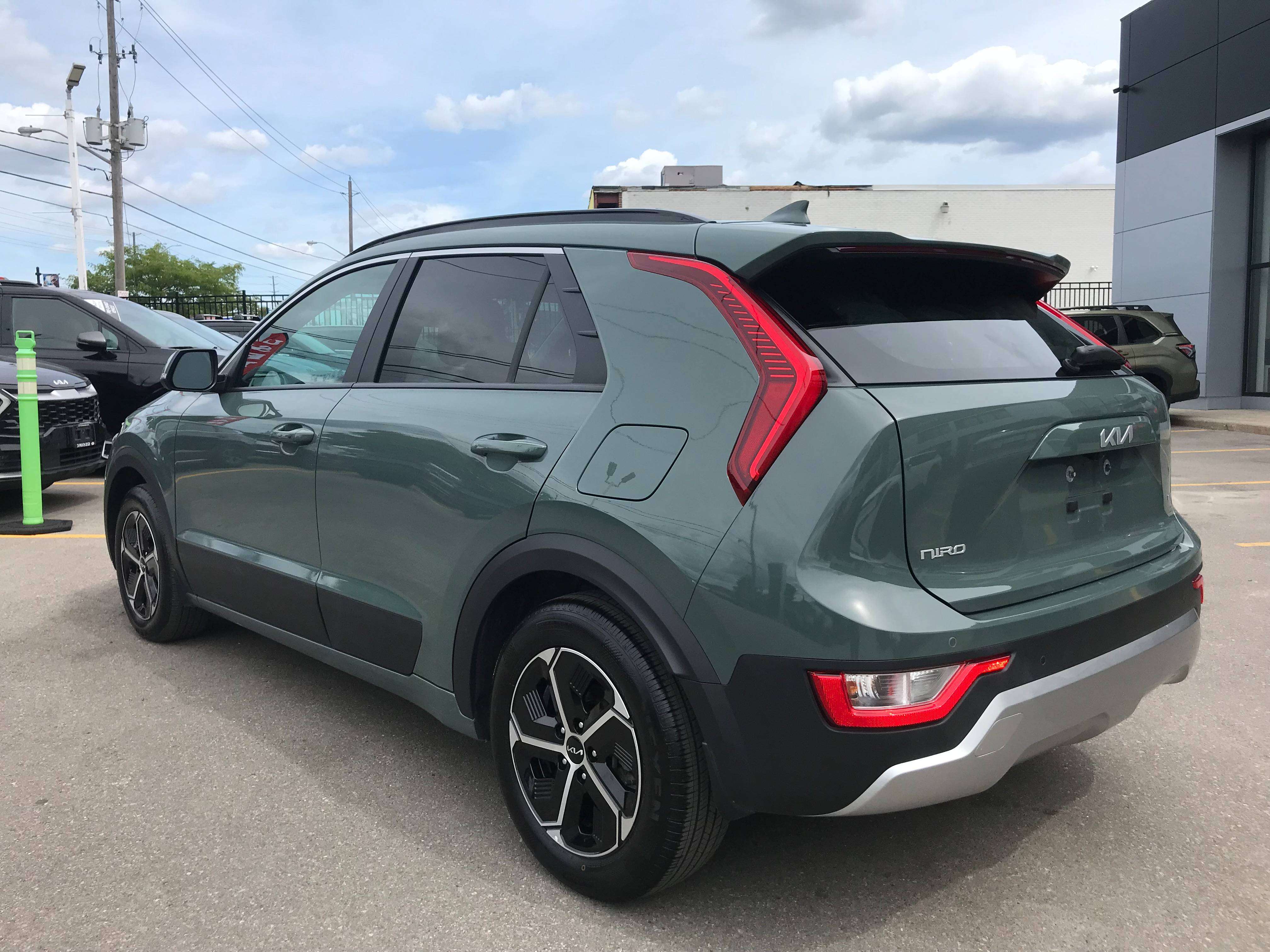 2025 Kia Niro EX Pkg. | Clean Carfax | No Accidents — снимка 1