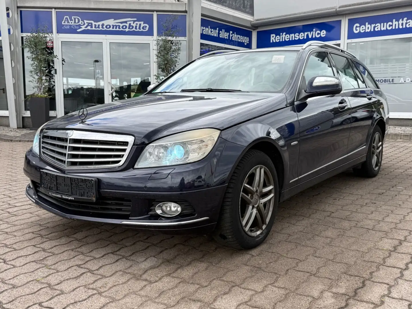Mercedes-Benz C 220 T-Modell CDI Blau - 1