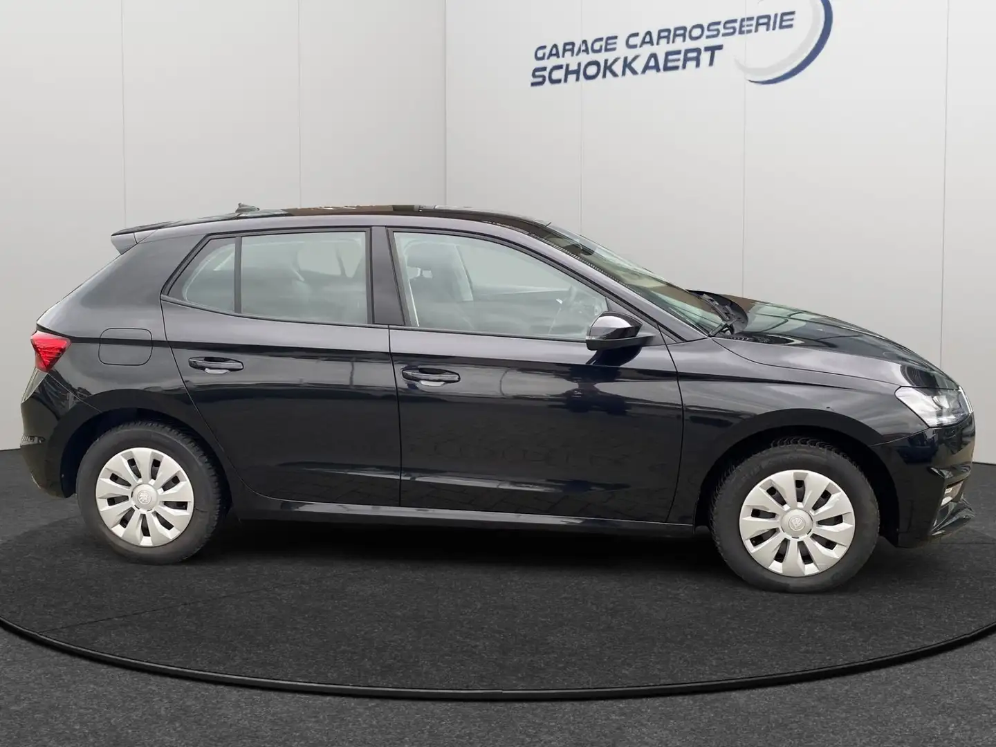 Skoda Fabia 1.0 benzine 80pk Zwart - 2