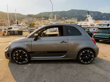 585C Competizione 1.4 T-Jet 180CV - Full Options