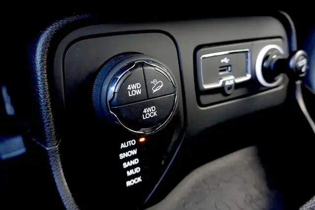 Jeep Renegade view 15