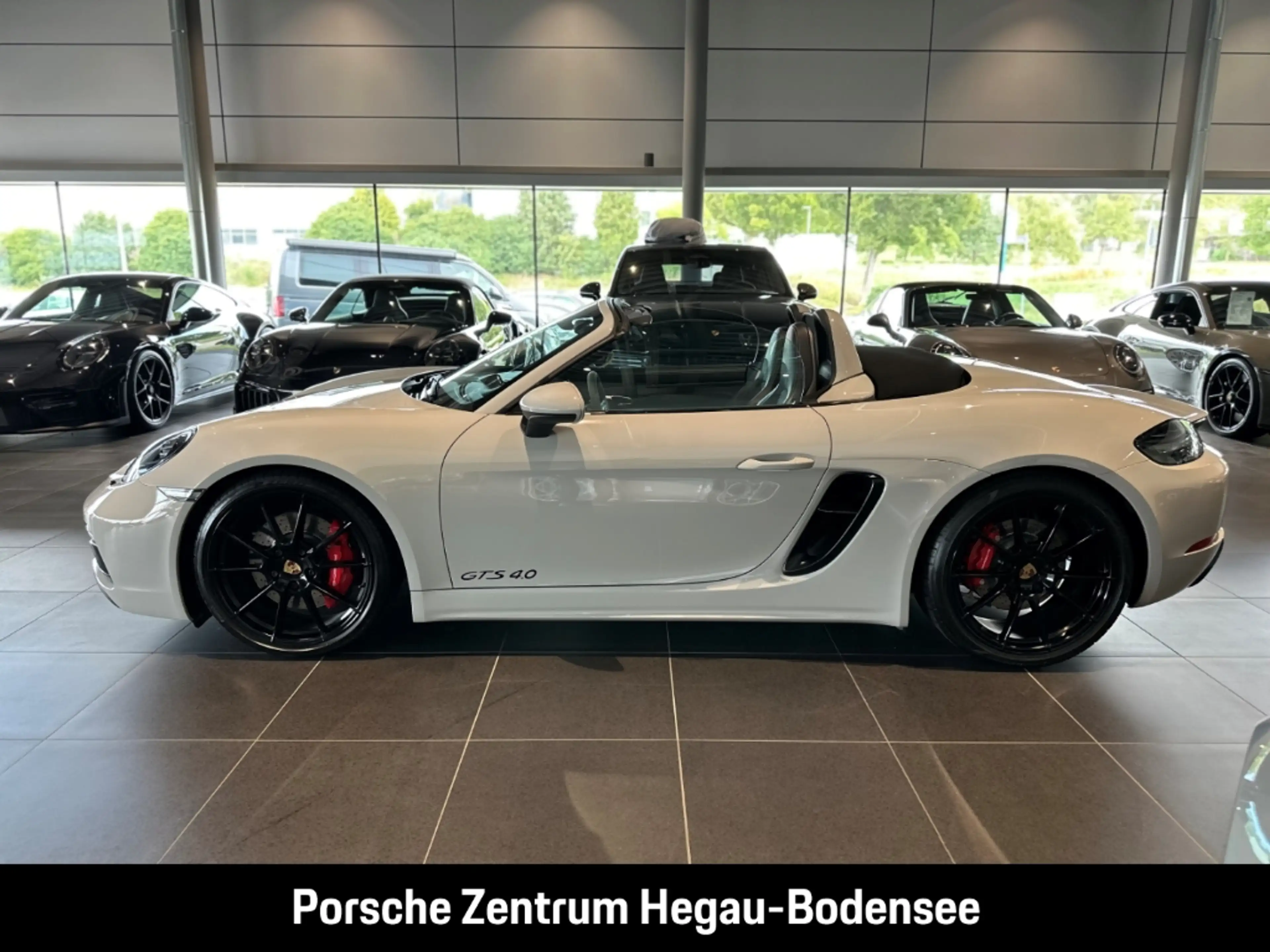 Porsche Boxster 718 GTS Race-Tex/Burmester/Xenon — photo 3