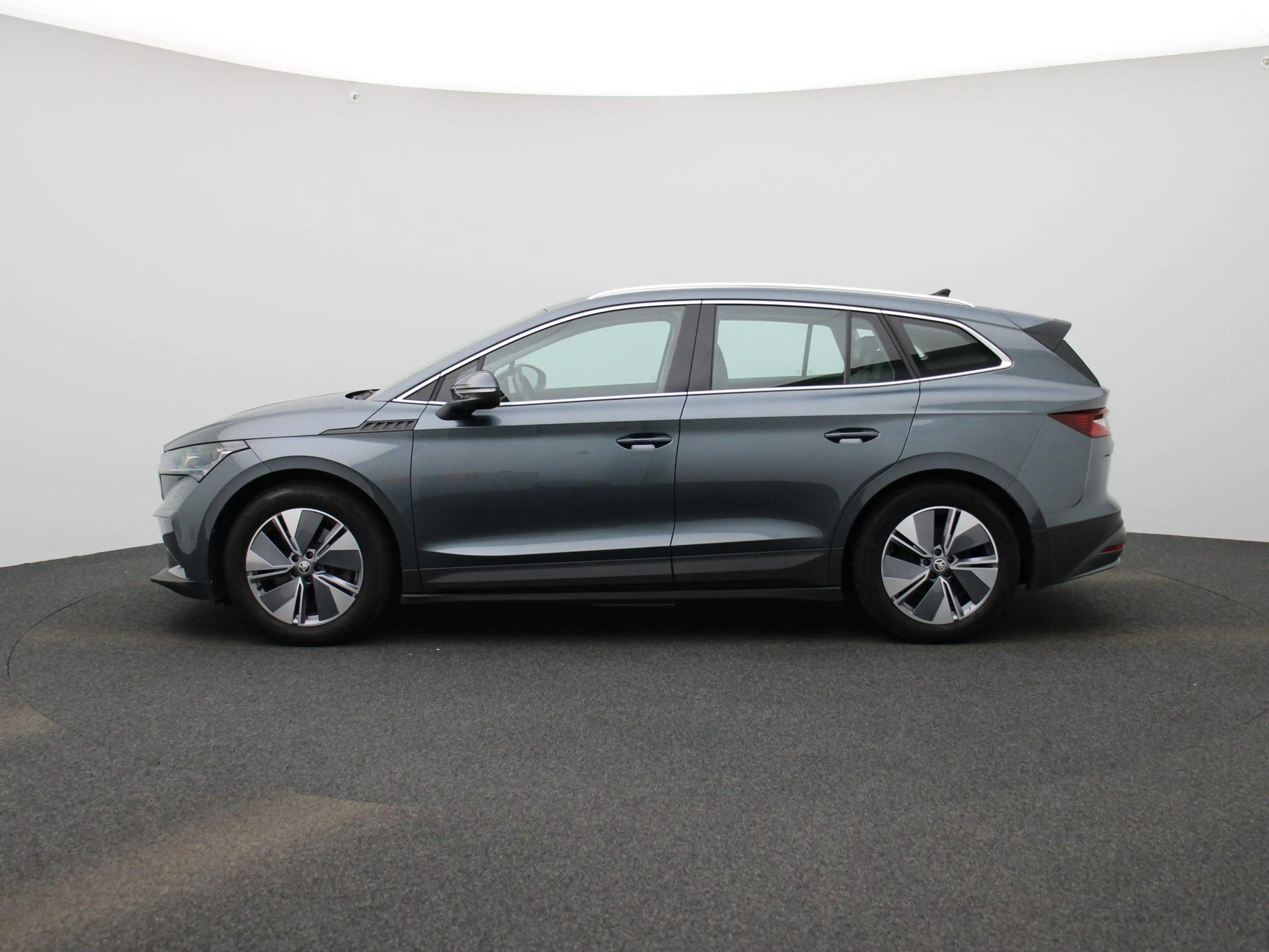Skoda Enyaq iV 80 — photo 4
