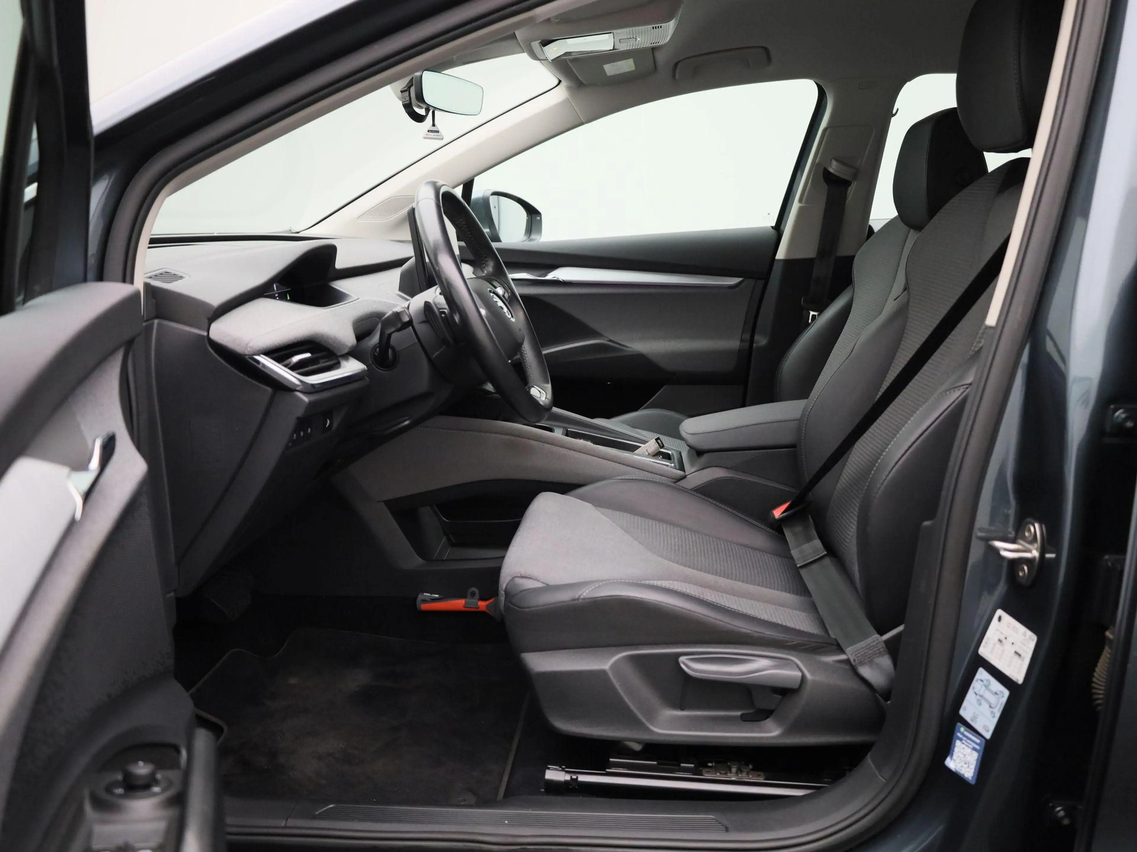 Skoda Enyaq iV 80 — photo 11