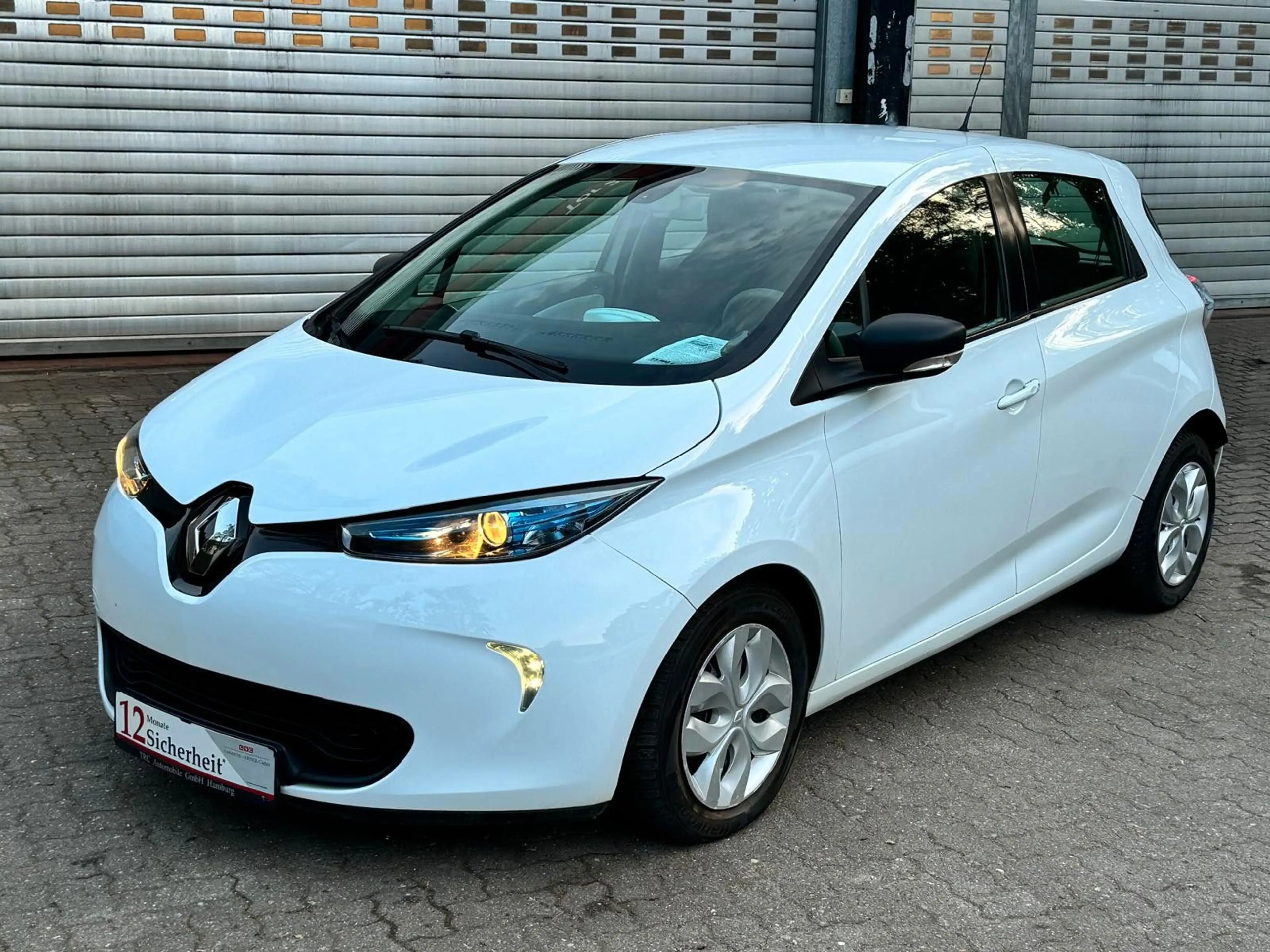 Renault ZOE Zoe Life — photo 4