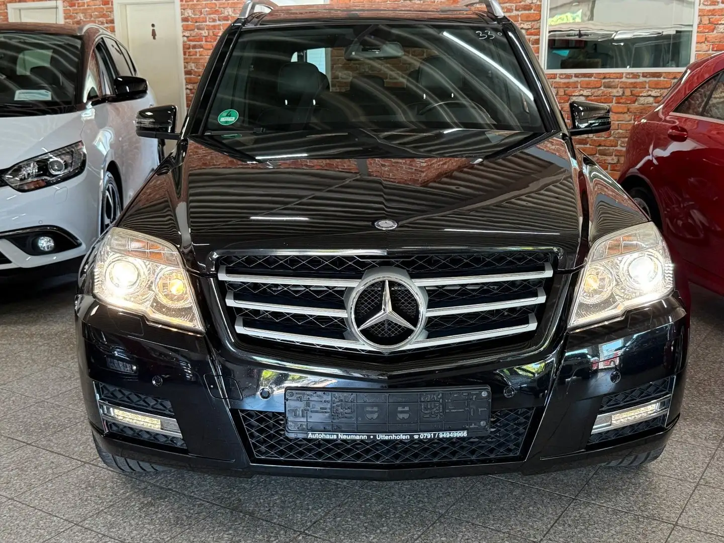 Mercedes-Benz GLK 220 CDI-4Matic-Leder-Navi-Xenon-Pano-AHK-20" Noir - 2