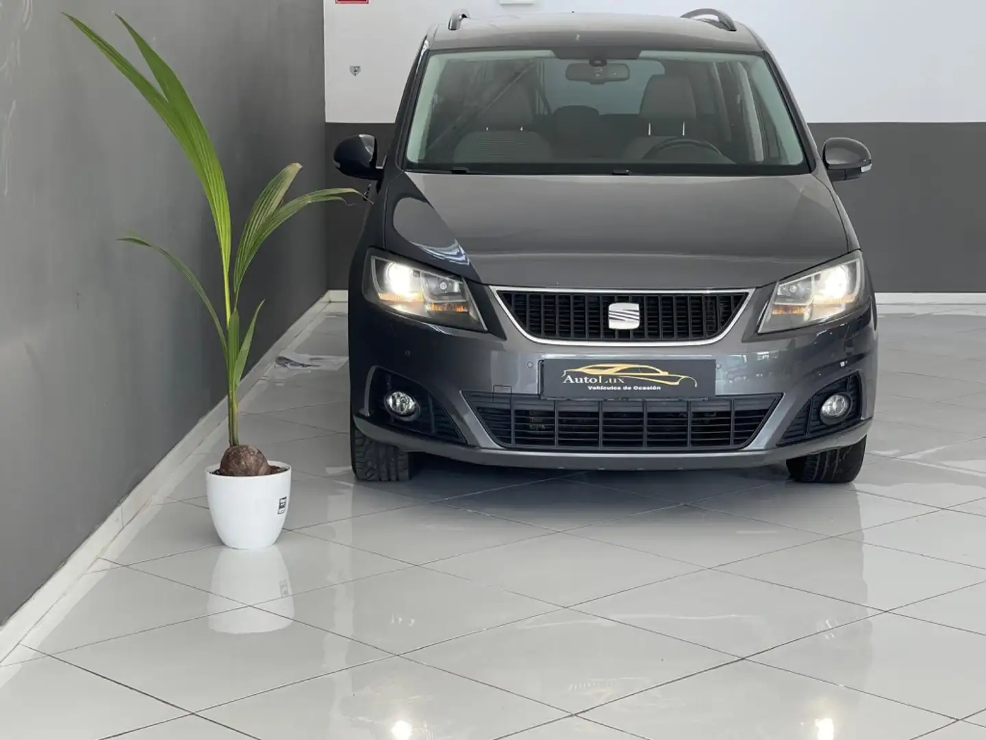 SEAT Alhambra 2.0TDI CR Ecomotive Style 170 Gris - 1