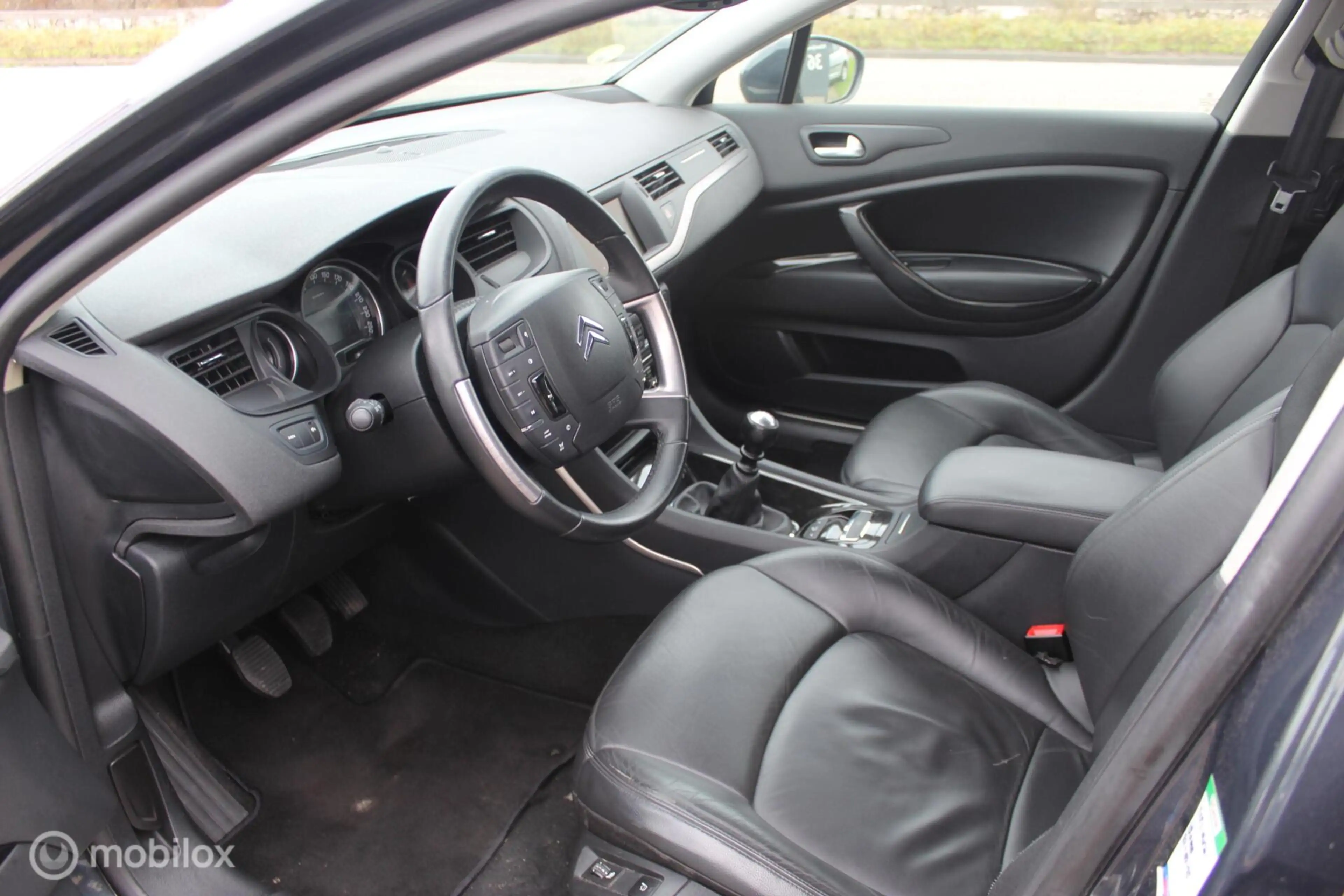 Citroen C5 1.6 THP Exclusive — photo 9