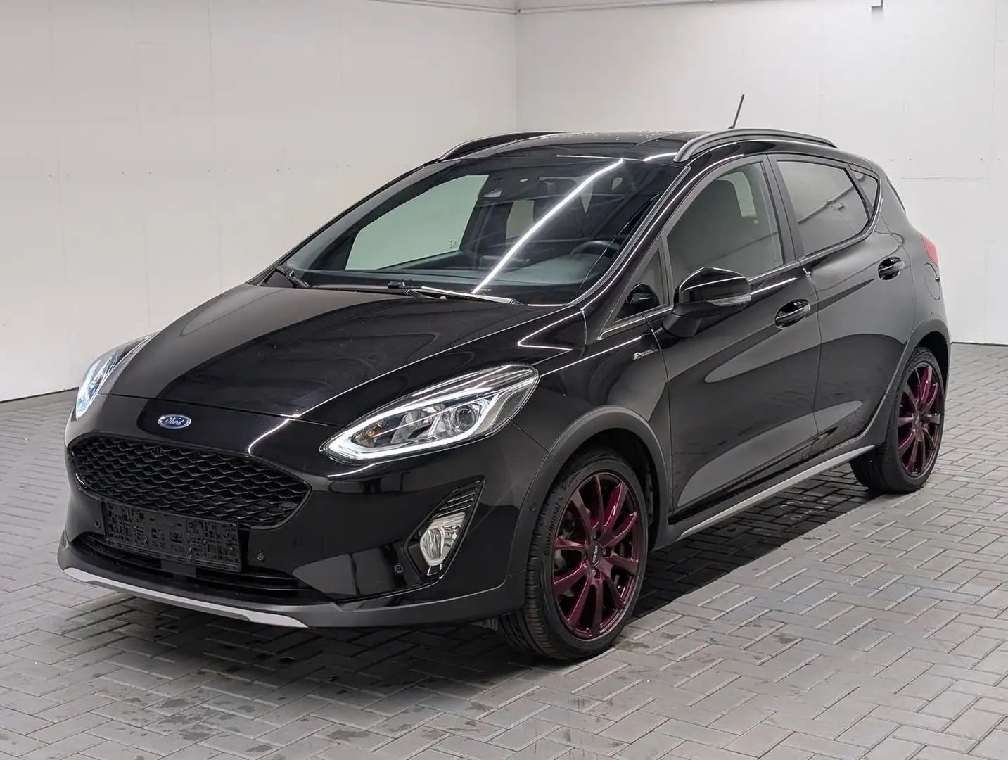 Ford Fiesta Active LED/Navi/SHZ/AHK/Kam/Tempom./17-LM Schwarz - 1
