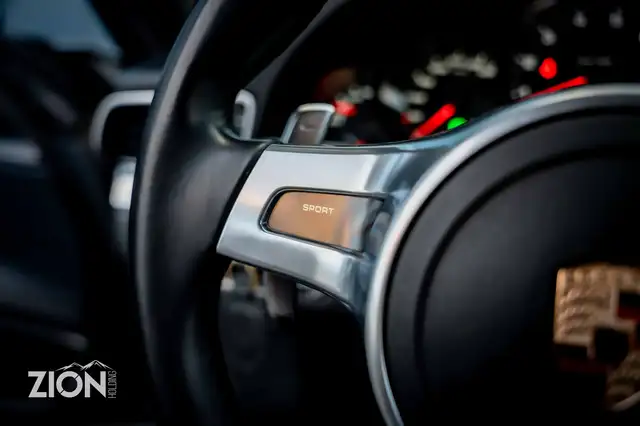 Porsche 991 991.1 Carrera VOLL PORSCHE APPROVED SPORT AGA Ansicht 46