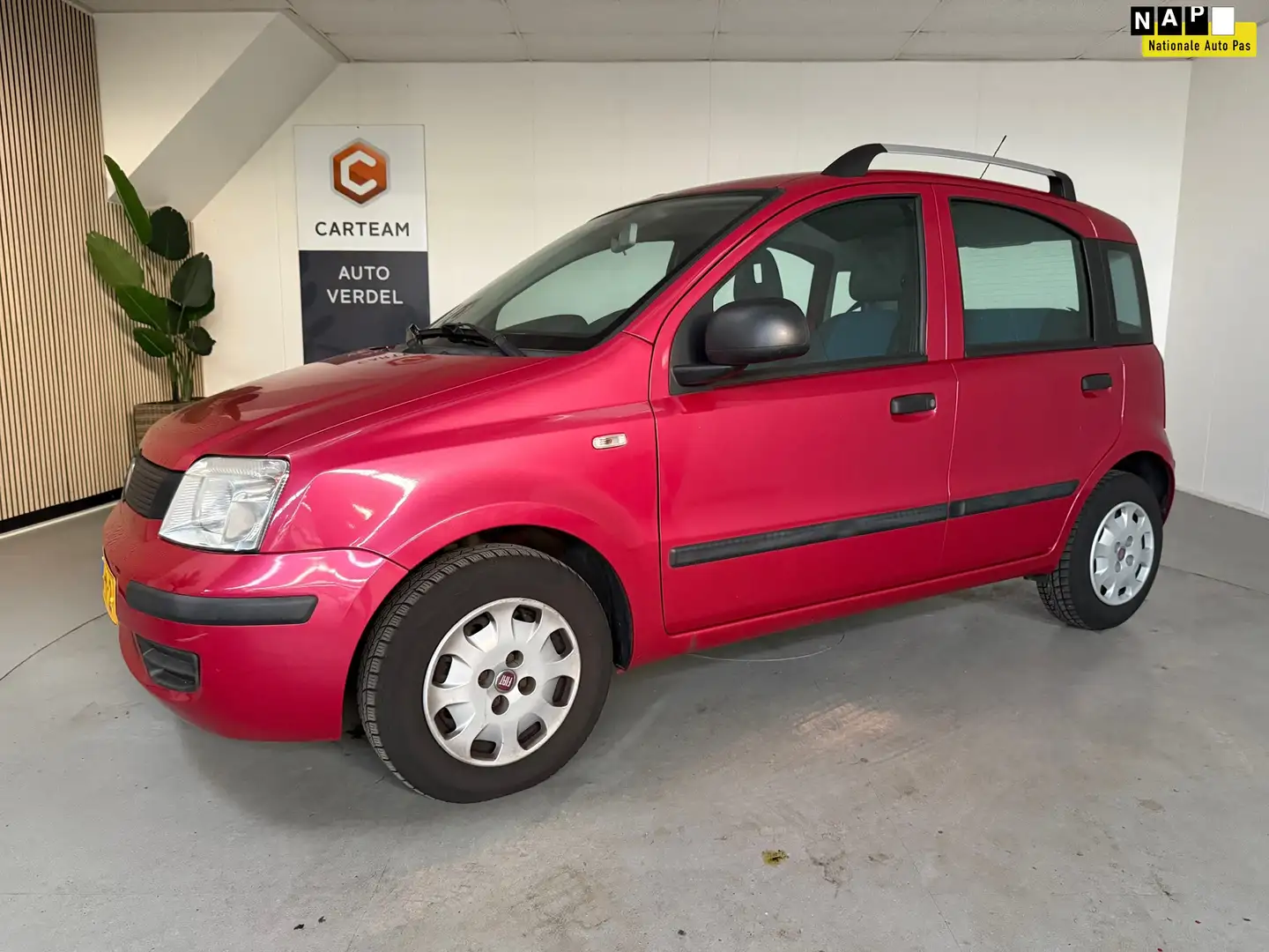 Fiat Panda 1.2 Active Airco Rot - 1