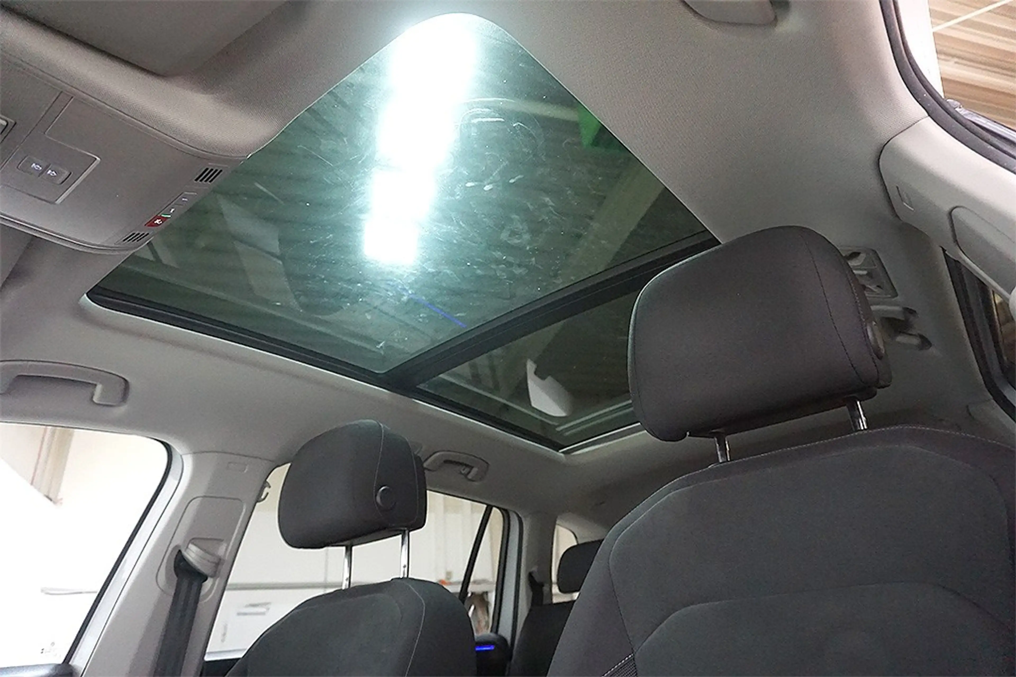Volkswagen Tiguan Allspace 2.0TDI DSG Elegance 4M Navi Pano — photo 9