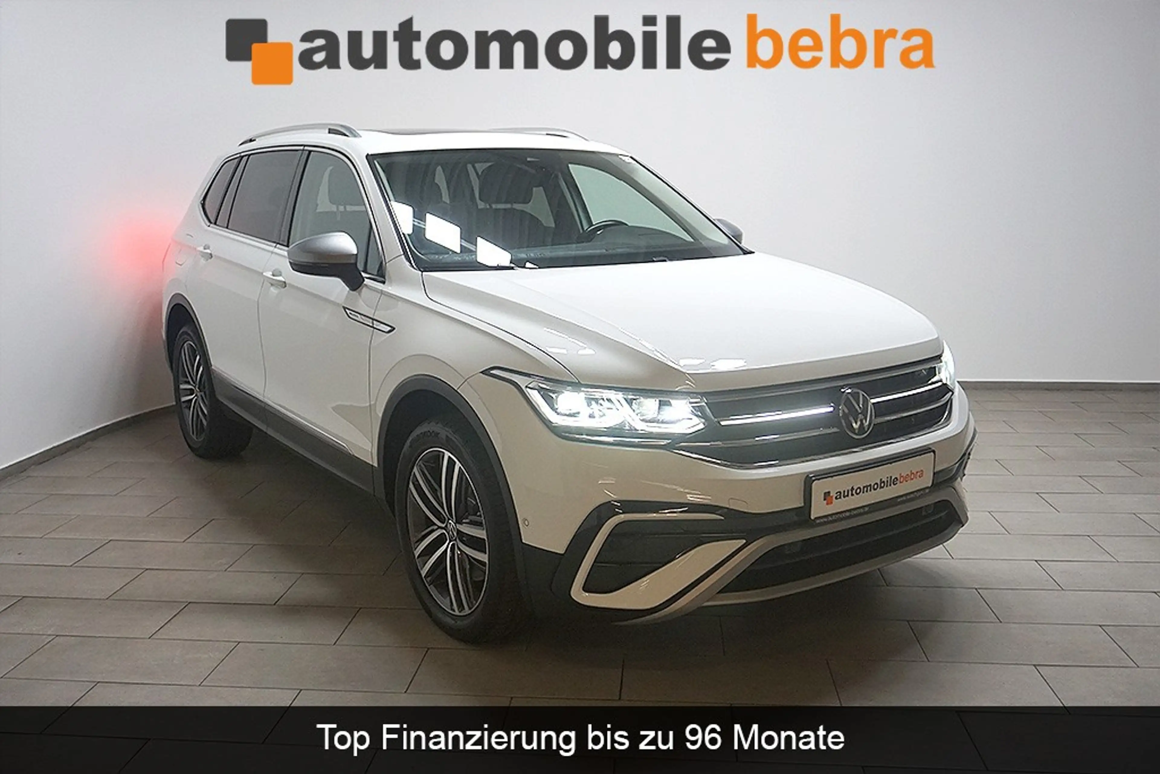Volkswagen Tiguan Allspace 2.0TDI DSG Elegance 4M Navi Pano — photo 3