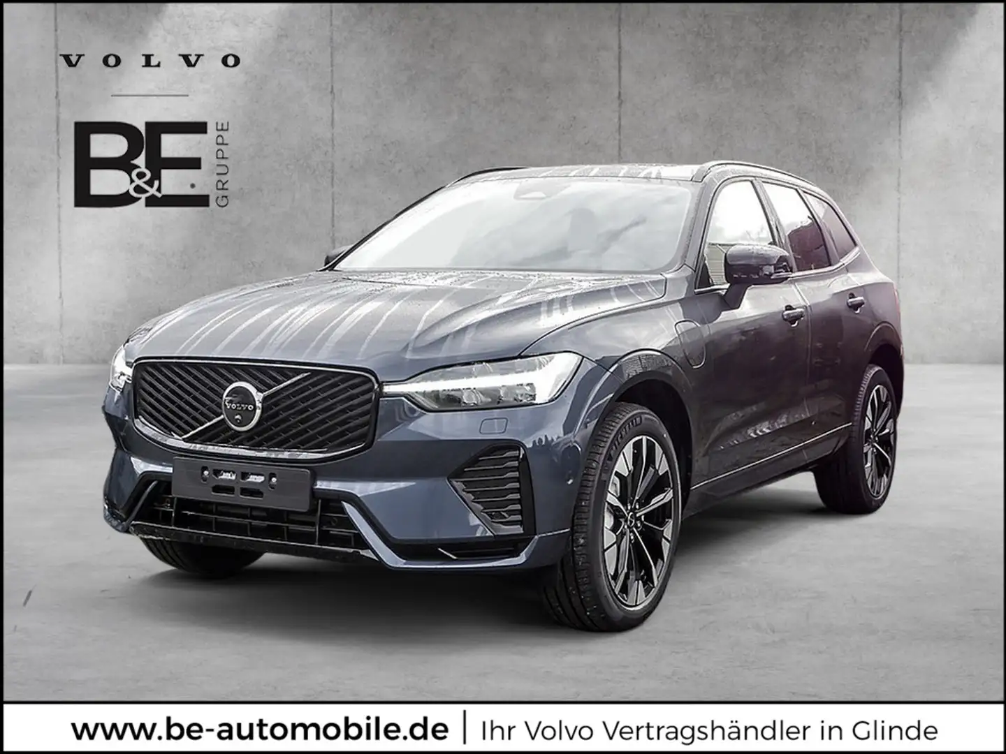 Volvo XC60 T6 Plus Dark Recharge Plug-In Hybrid AWD Blau - 1