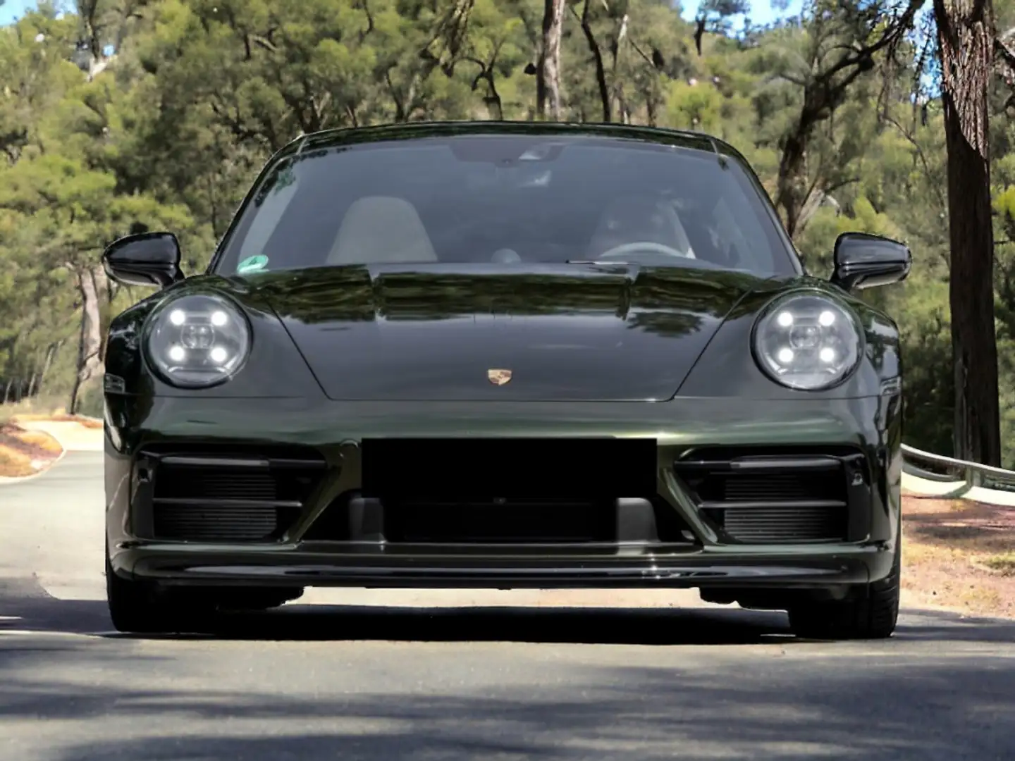 Porsche 992 Carrera GTS Coupé PDK Verde - 1