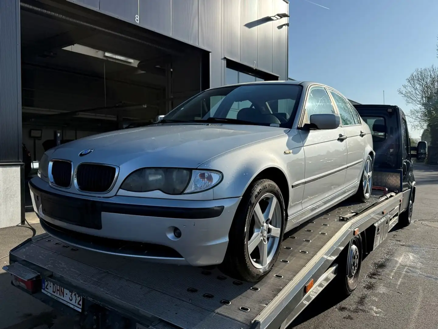 BMW 320 No doc's and no key's! Argent - 1