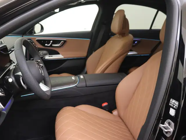 Mercedes-Benz E-Class view 14