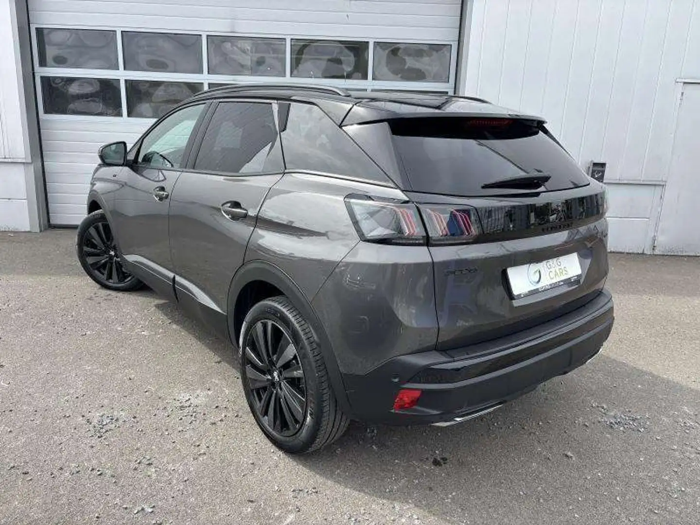 Peugeot 3008 GT - AUTOMATIQUE Gris - 2