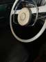 Oldtimer Mercedes Benz 200 - thumbnail 4