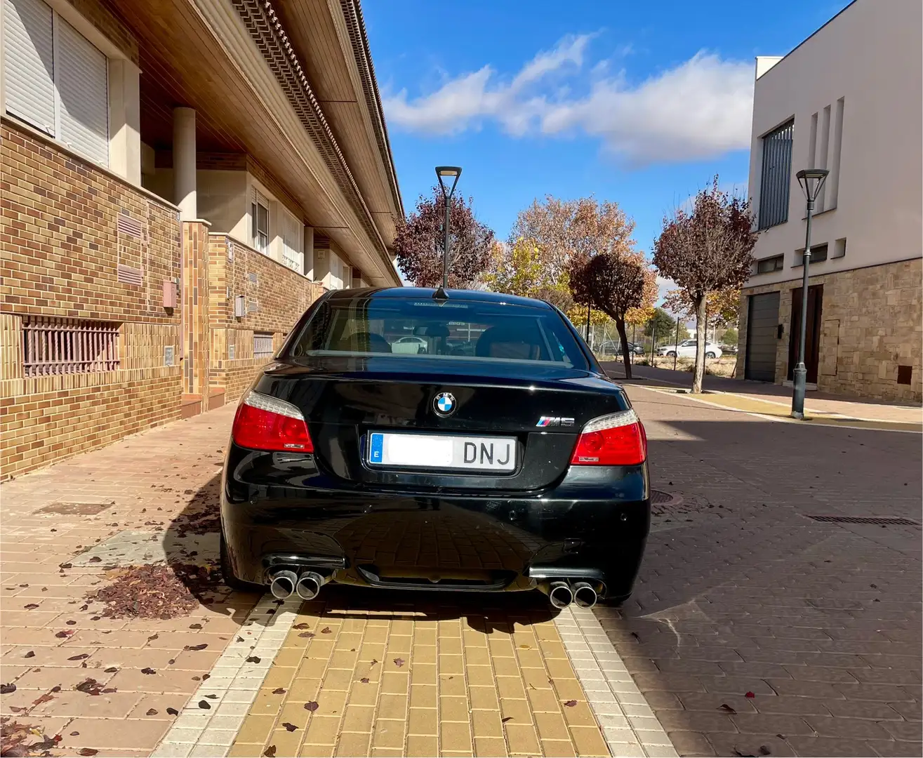BMW M5 MANUAL E60 M5 - 2
