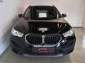 BMW X1 sDrive 20 d Advantage Schwarz - thumbnail 2