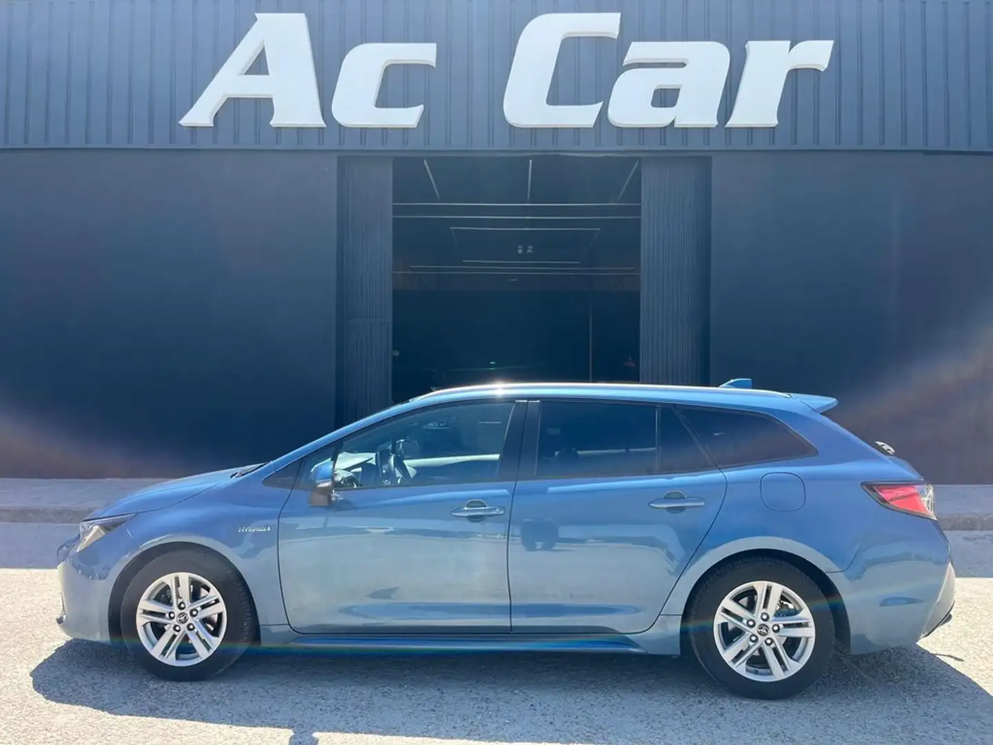 Toyota Corolla Touring Sports 125H Business Azul - 2