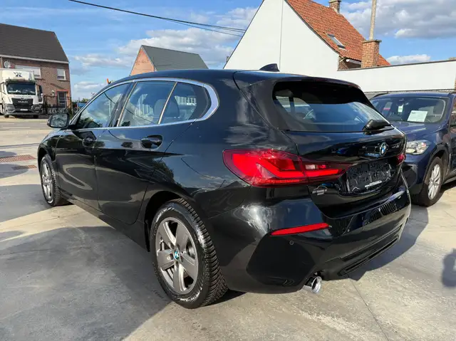 BMW I view 7
