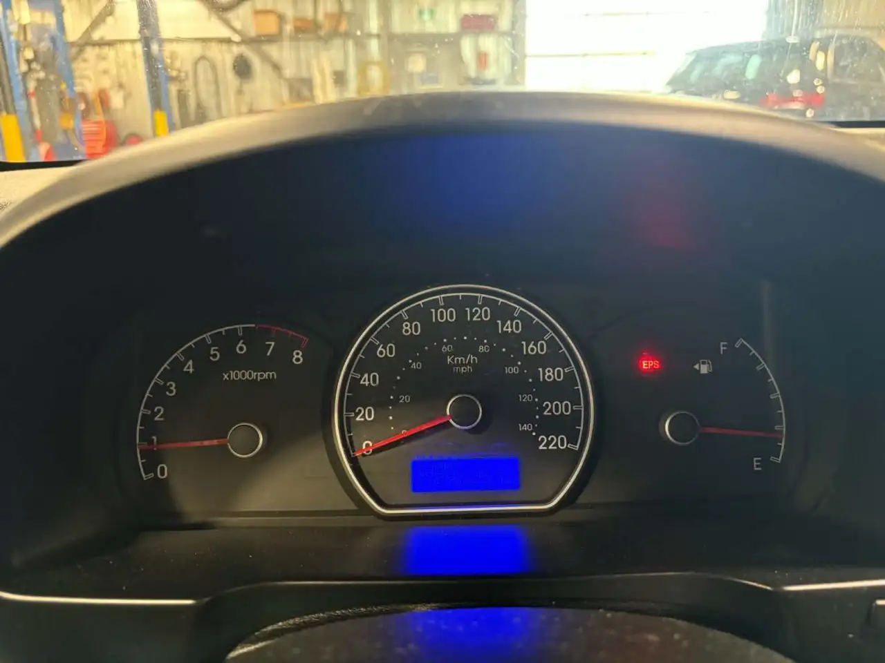 Hyundai ELANTRA снимка Hyundai ELANTRA