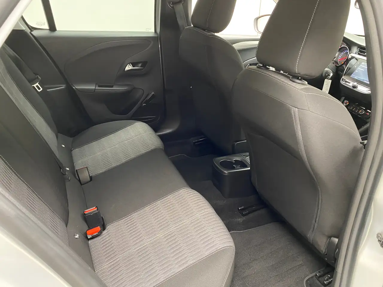 Opel Corsa F 1.2 Edition Winterpaket Navigation 35