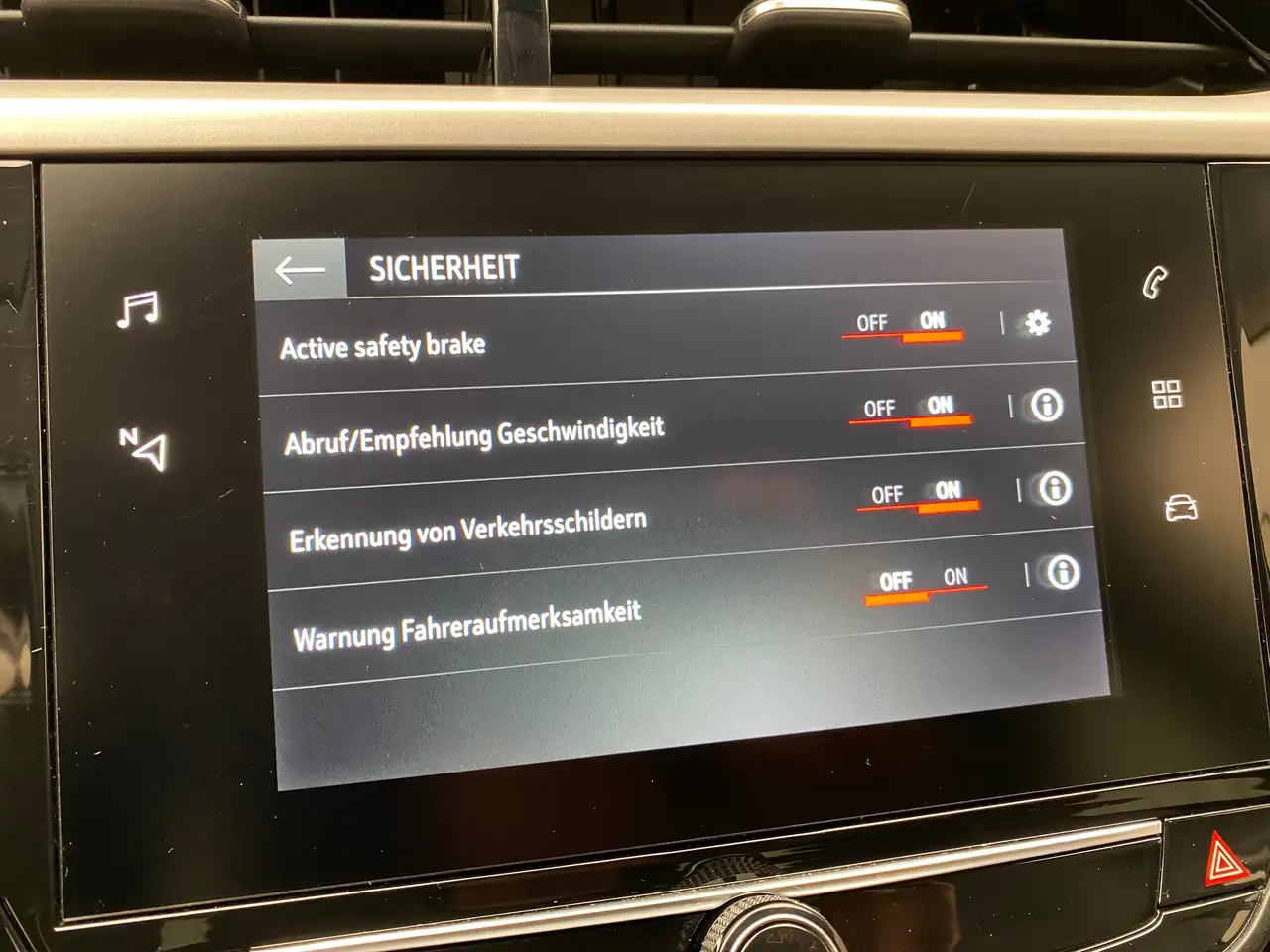 Opel Corsa F 1.2 Edition Winterpaket Navigation 20