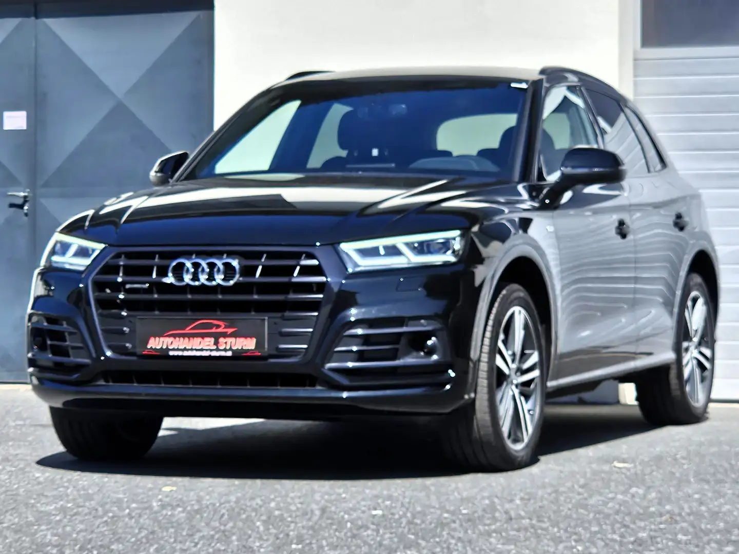 Audi Q5 40TDI quattro sport Sline S-tr *Optikpaket Black* Schwarz - 1