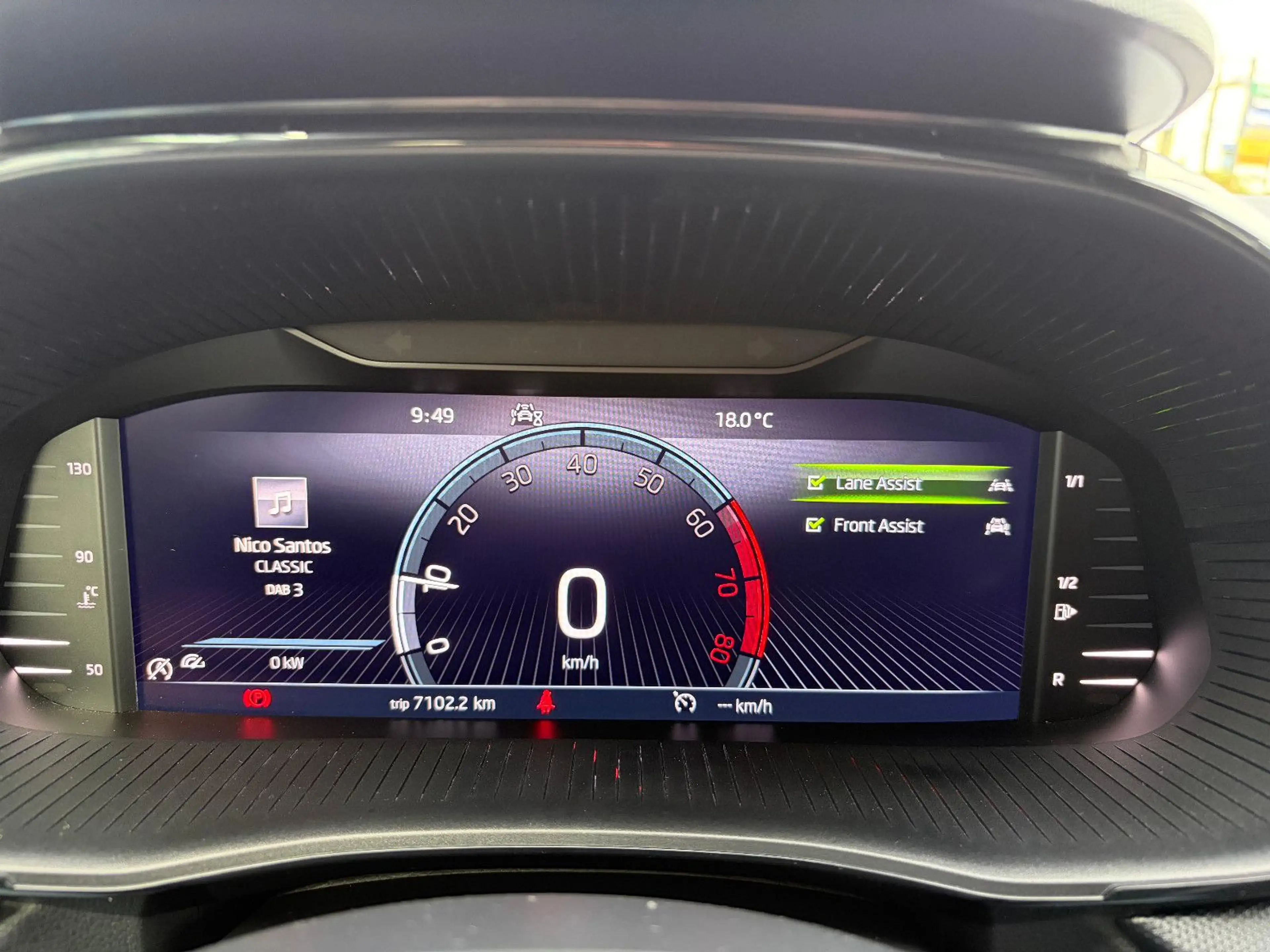 Skoda Fabia 1.0 TSi Ambition LED APPLE CAR ANDROID — photo 25