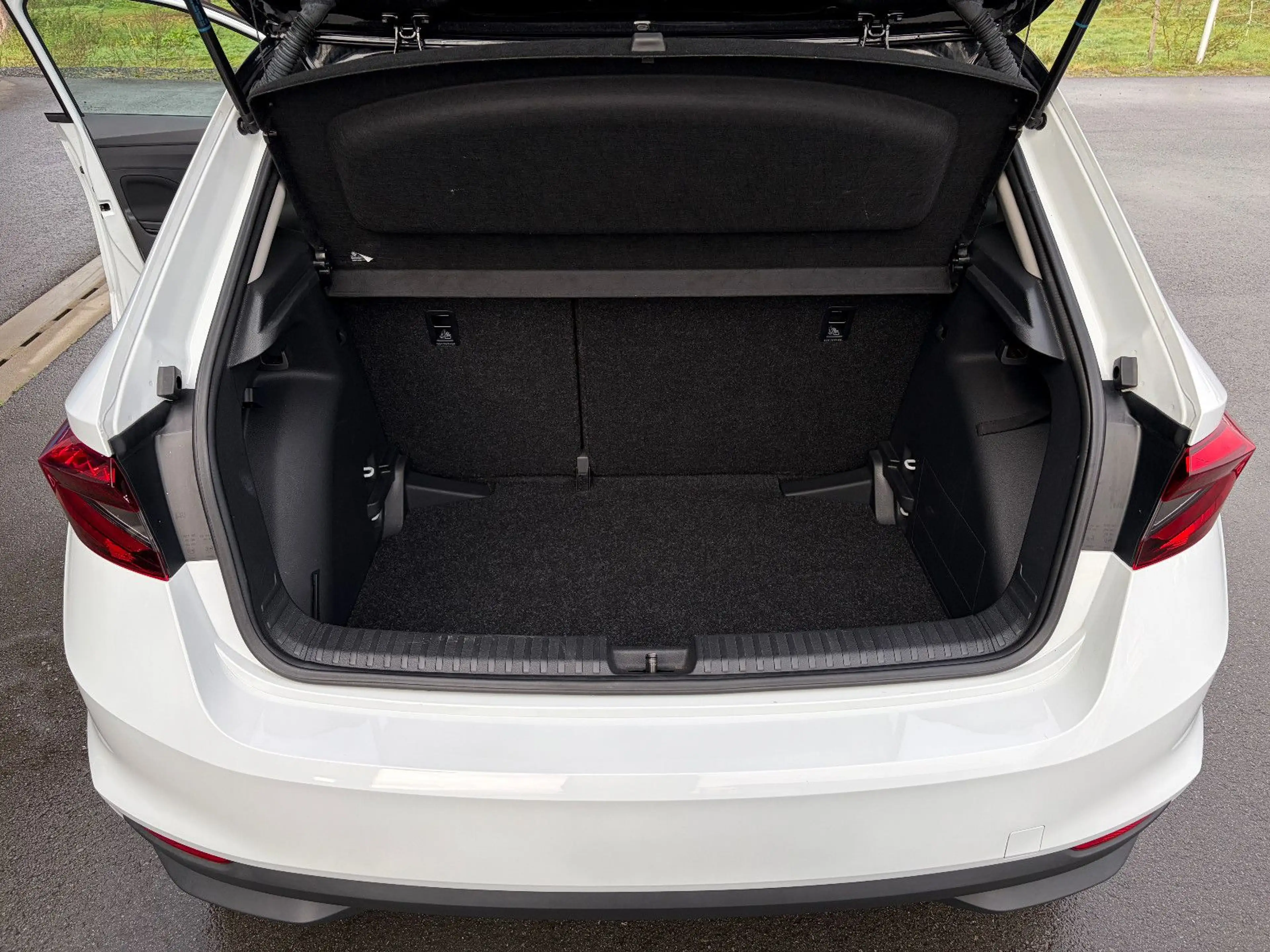 Skoda Fabia 1.0 TSi Ambition LED APPLE CAR ANDROID — photo 20