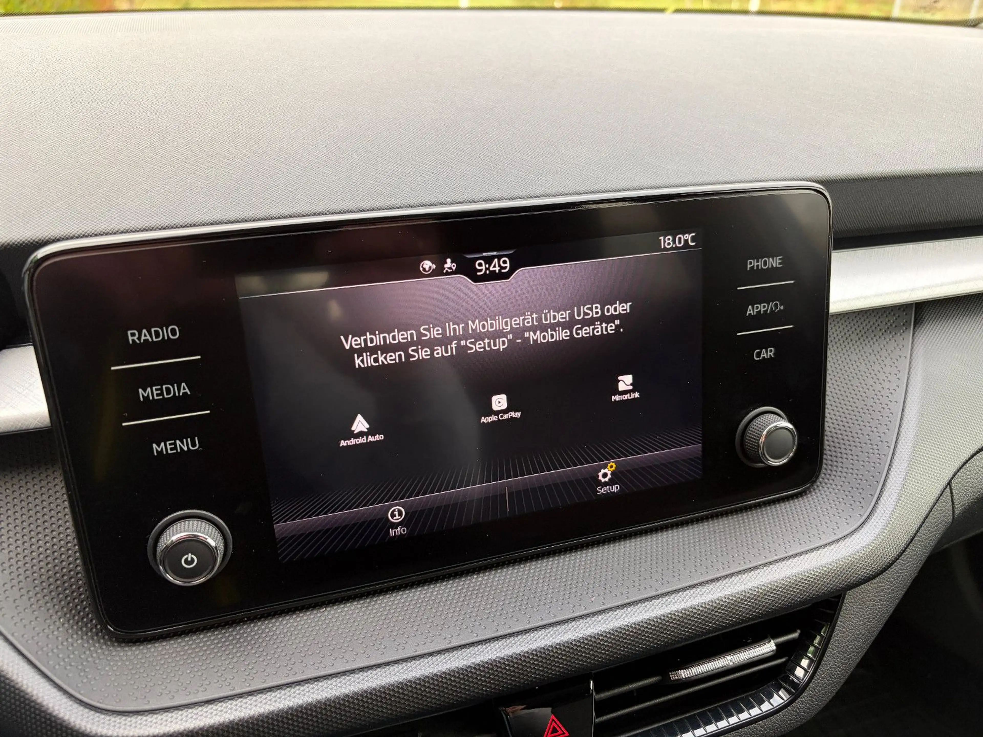 Skoda Fabia 1.0 TSi Ambition LED APPLE CAR ANDROID — photo 28