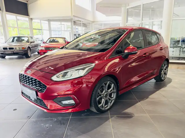 Ford Fiesta view 3