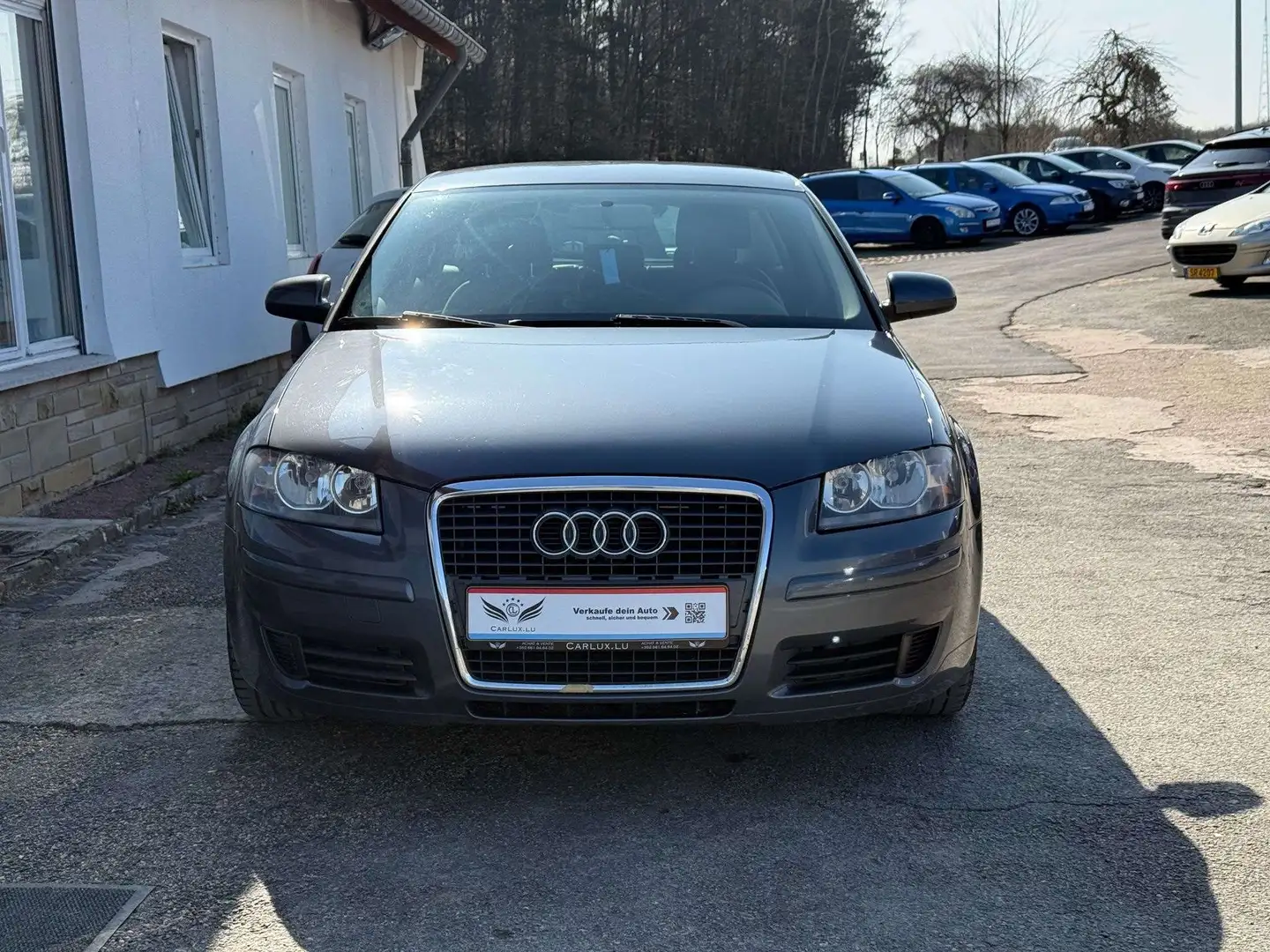 Audi A3 2.0 FSI Attraction Gris - 2