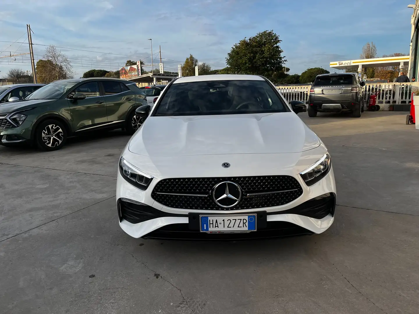 Mercedes-Benz A 180 A 180 d AMG Line Advanced auto Bianco - 2