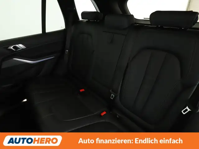 BMW X5 view 14