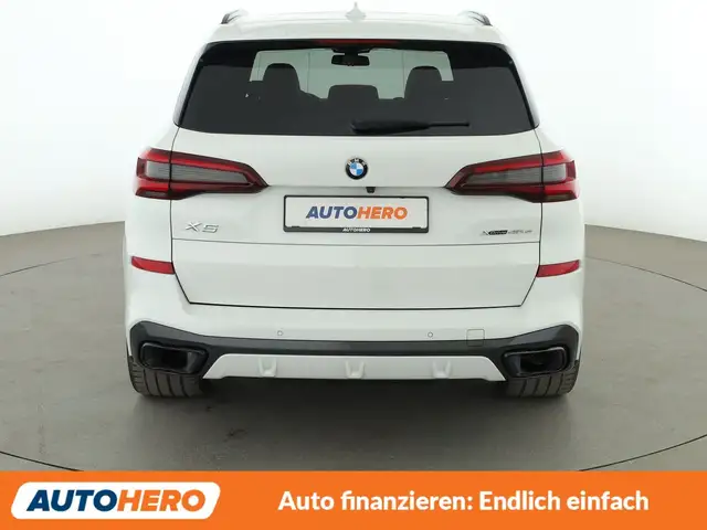 BMW X5 view 5
