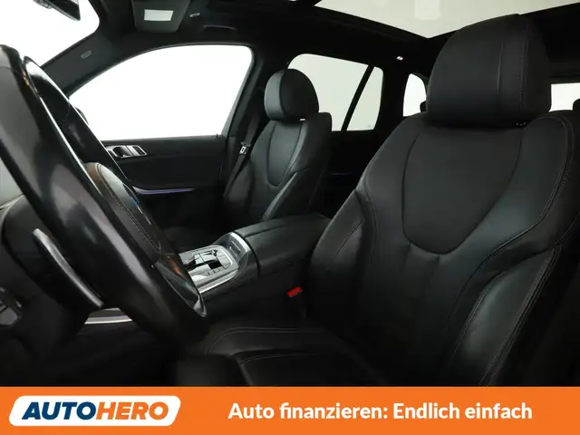 BMW X5 view 10