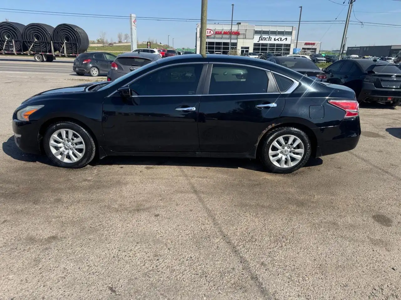 Nissan Altima снимка Nissan Altima